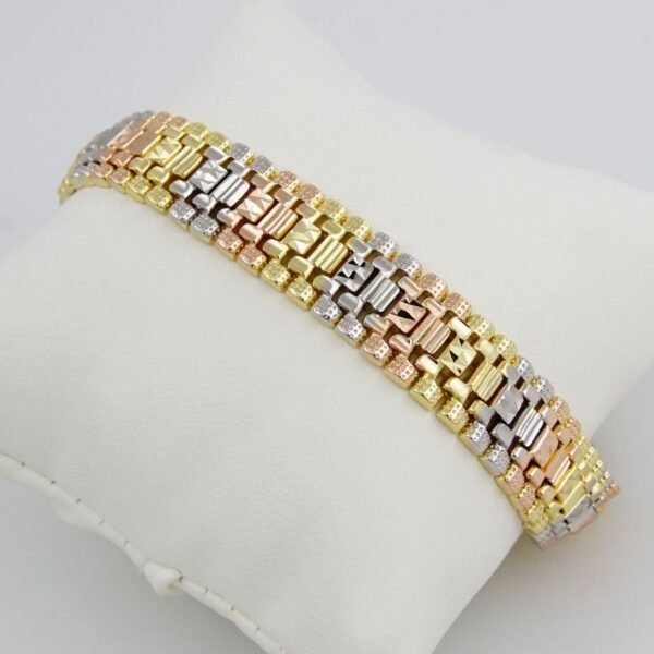 Bracelets Woman/ Pulseras Dama/  Zircon Stone/  Three Tone/ 3 Colores//  FREE SHIPPING OVER $50.00 DOLLAR PURCHASE///B-0082 SKU