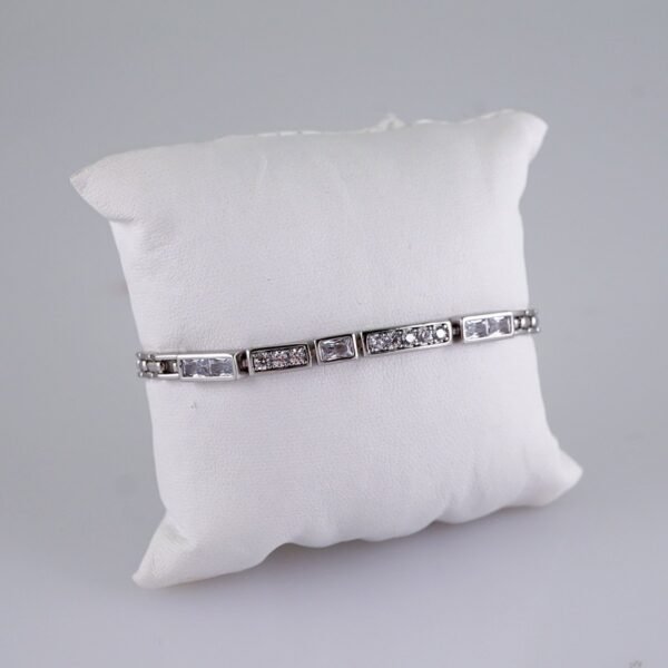 Women Bracelets/ Pulseras Dama/  Zircon Stone/  Silver Color// B1082