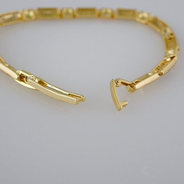 Women Bracelets/ Pulseras Dama/ Zircon Stone/ ThreeTone// B688 - Image 3